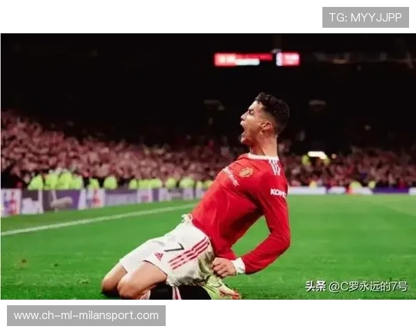 C罗健身房怒练至凌晨，被拍成社交头条