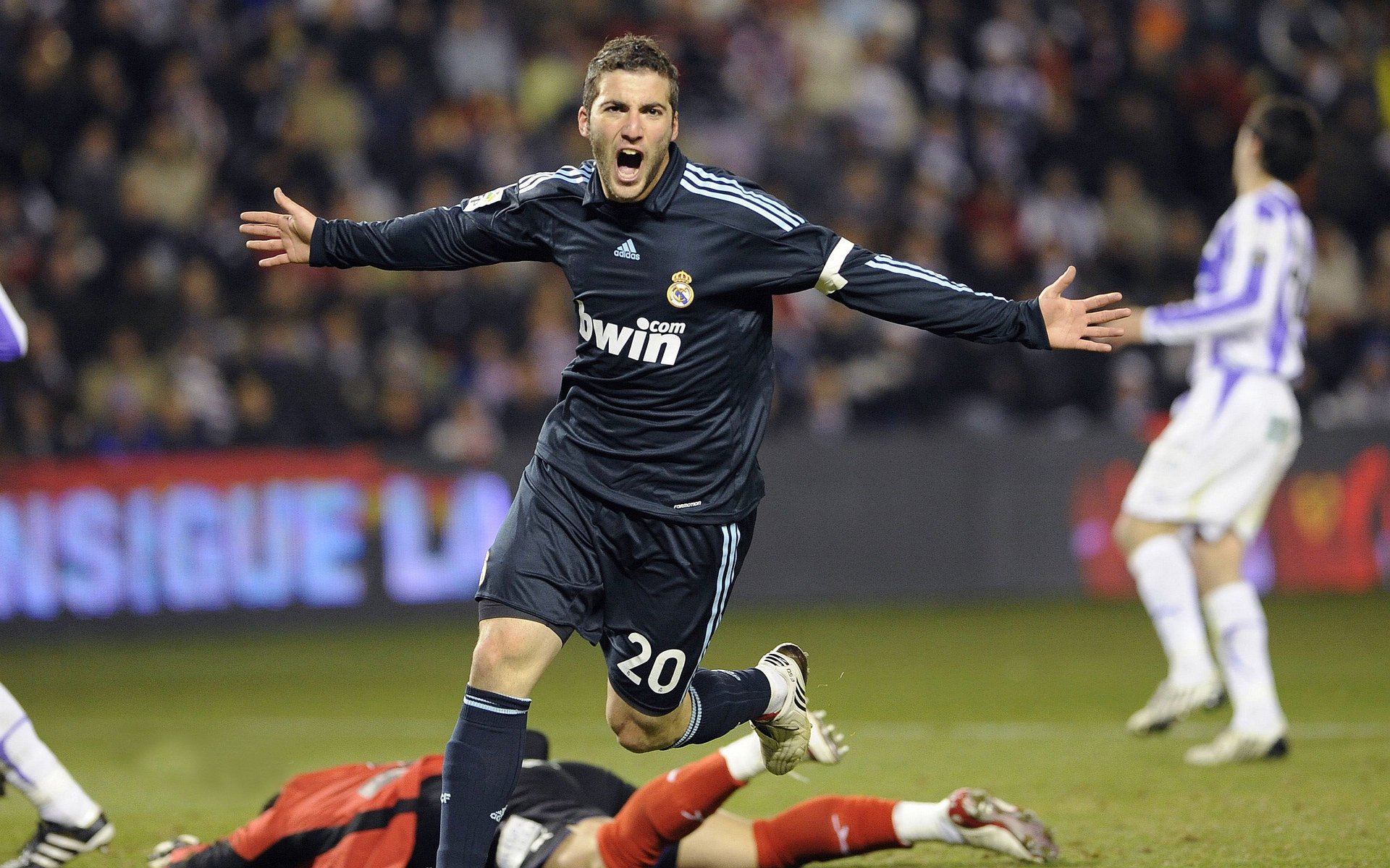 尤文世俱杯走到16强即结束，皇马淘汰后回国，尤文3-1皇马